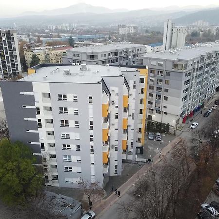 Green Apartment Skopje Exterior photo